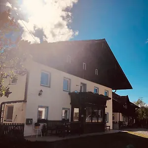 ferien-an-der-traun.com-bavaria.com/